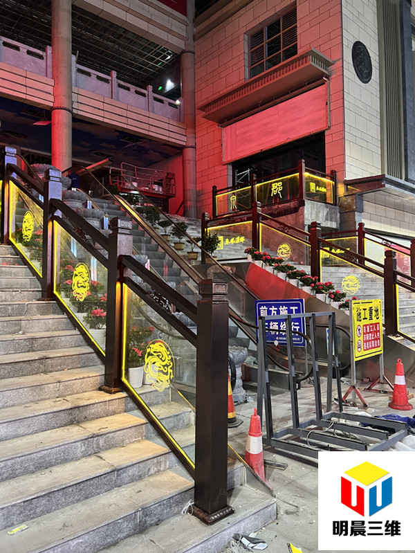 激光內(nèi)雕玻璃:護(hù)欄上的藝術(shù)華章